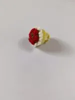 جا کلیدی و آویز کیف کاموایی طرح دسته گل - Image 2