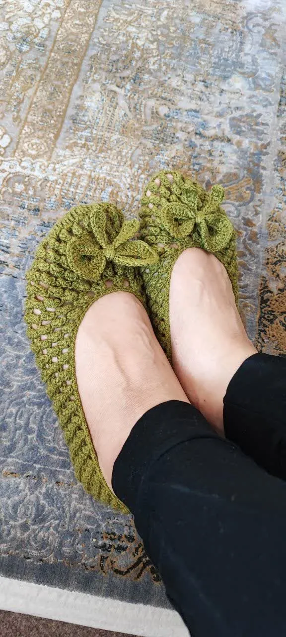slippers-7.jpg پاپوش پاپیون دستبافت - Image 1